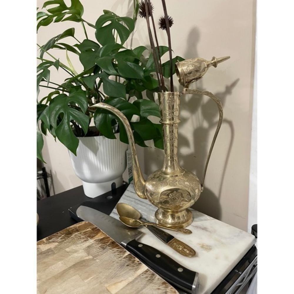 Vintage Etched Brass Aftaba function Teapot India brass Decorative Pitcher vase - Picture 2 of 16